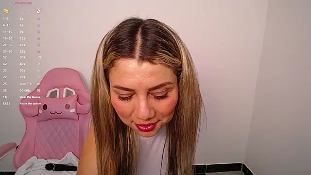 Snapshot of Isabella_wish1 chatting on 03.04.26 Isabella wish1 online show from 03.04.26