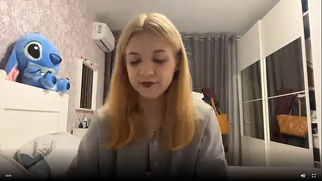 Snapshot of Randa_babygirl chatting on 10.21.25 Randa babygirl online show from 10.21.25