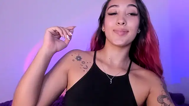 HeidyRousse online show from 02.18.26