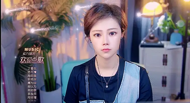 Snapshot of cherry-fa chatting on 05.18.26 cherry-fa online show from 05.18.26