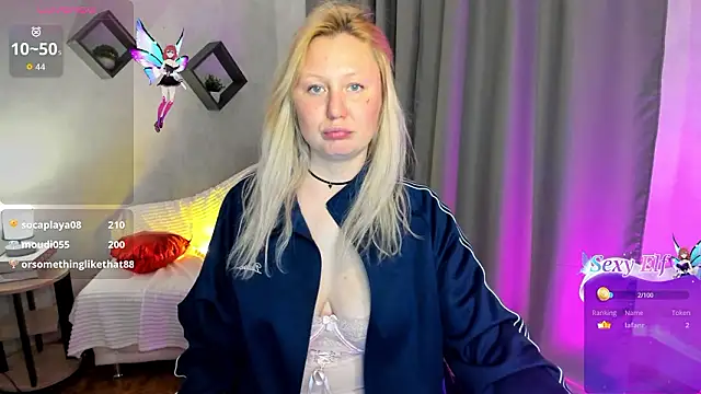 Snapshot of scent__of_woman chatting on 02.20.26 scent of woman online show from 02.20.26