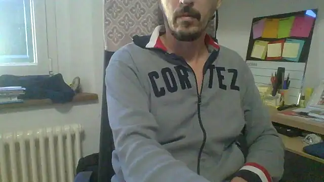 Kawayleo online show from 11.04.25