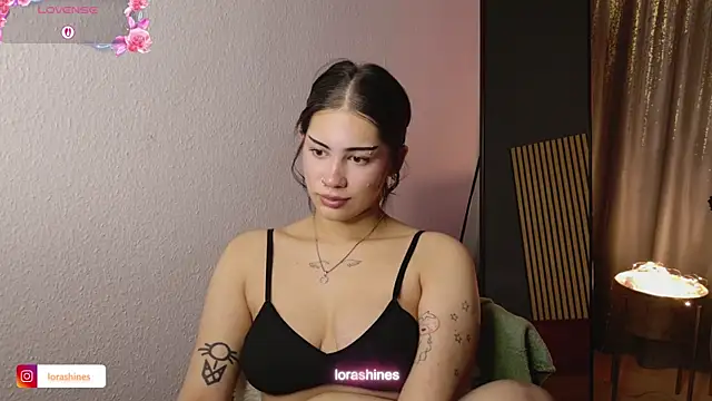 LoraShines online show from 03.23.26