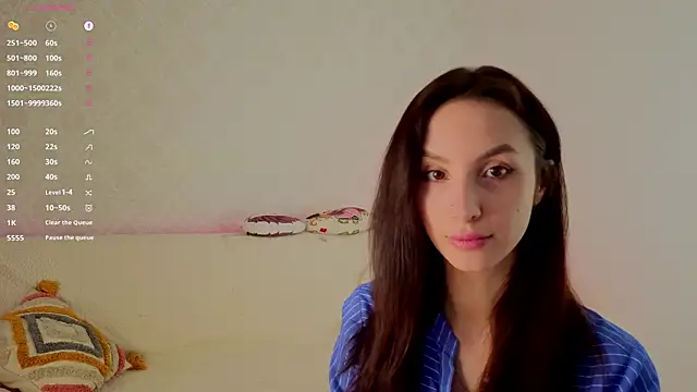 coochyy  online show from 10.23.25