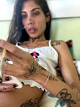 casalskunk online show from 11.02.25