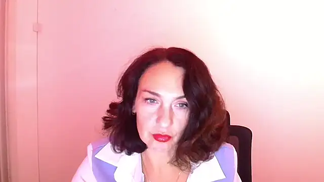 Snapshot of Rosie_Rosee chatting on 11.16.25 Rosie Rosee online show from 11.16.25