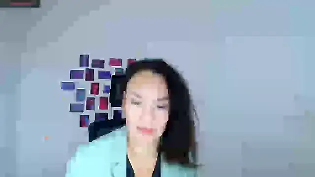 Snapshot of Rosie_Rosee chatting on 01.06.26 Rosie Rosee online show from 01.06.26