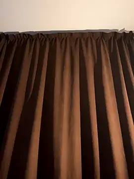 Snapshot of LolaAmore chatting on 10.30.25 LolaAmore online show from 10.30.25