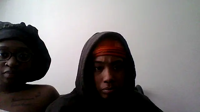 Snapshot of dezzidavill chatting on 02.07.26 dezzidavill online show from 02.07.26