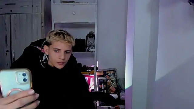 tylernova online show from 01.17.26