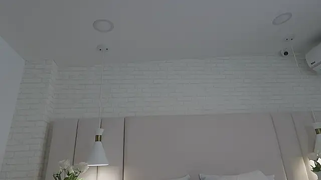 Snapshot of nina_gb chatting on 02.09.26 nina gb online show from 02.09.26