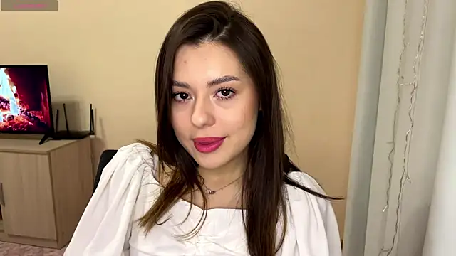 AlveraCappola online show from 10.22.25