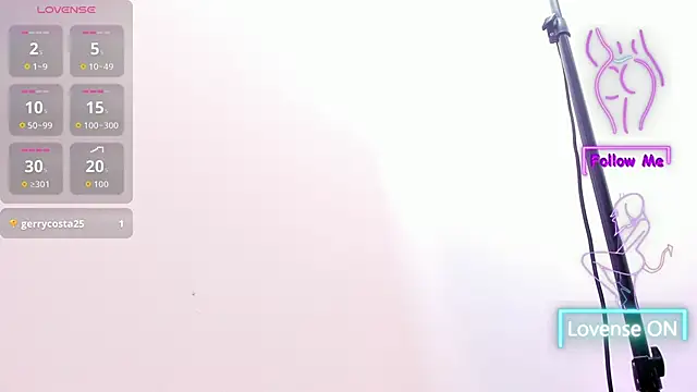 Snapshot of sweete_coraline9 chatting on 10.19.25 sweete coraline9 online show from 10.19.25