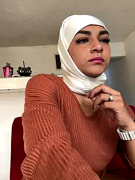 Snapshot of CelestSkyy chatting on 10.21.25 CelestSkyy online show from 10.21.25