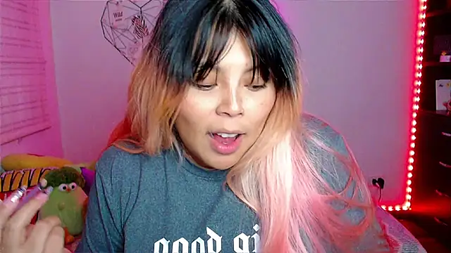 EllieMoonX online show from 02.03.26