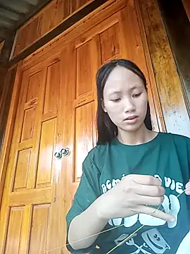 minachao- online show from 04.17.26