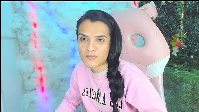 ZAMMIRA online show from 02.10.26