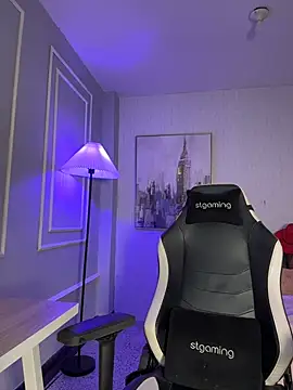 HoneyMollyX online show from 04.09.26