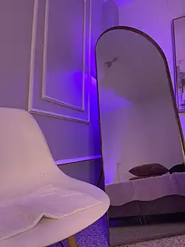 HoneyMollyX online show from 07.28.26