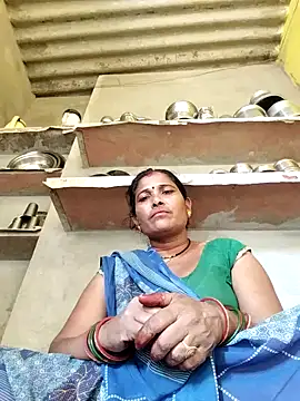 Snapshot of R_sehjal chatting on 10.11.25 R sehjal online show from 10.11.25