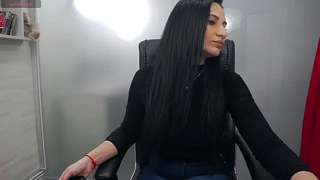 YaraXCox online show from 03.03.26