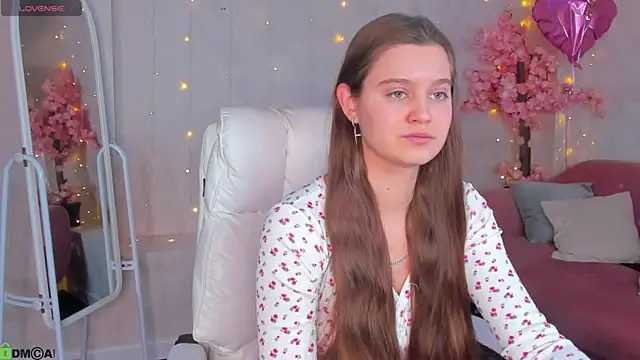 Renesmy Black online show from 02.25.26