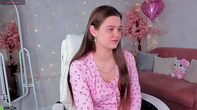 Renesmy Black online show from 03.03.26