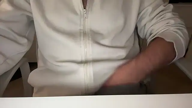 Snapshot of matrixx_9 chatting on 11.05.25 matrixx 9 online show from 11.05.25