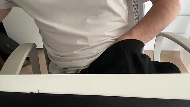 Snapshot of matrixx_9 chatting on 11.11.25 matrixx 9 online show from 11.11.25