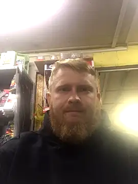 Snapshot of bodywork30 chatting on 10.10.25 bodywork30 online show from 10.10.25