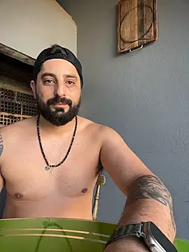 Snapshot of Sedutor69- chatting on 11.04.25 Sedutor69- online show from 11.04.25