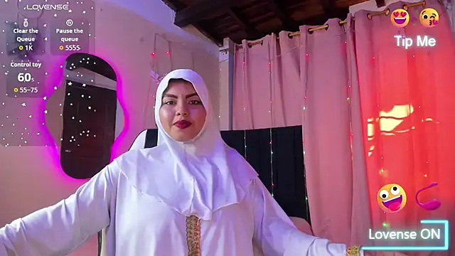 SamiraAlabi online show from 10.13.25