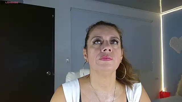 Snapshot of channelsmith_55 chatting on 02.21.26 channelsmith 55 online show from 02.21.26