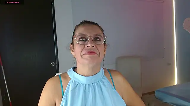 Snapshot of channelsmith_55 chatting on 03.20.26 channelsmith 55 online show from 03.20.26