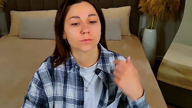 EdenSolis online show from 03.24.26