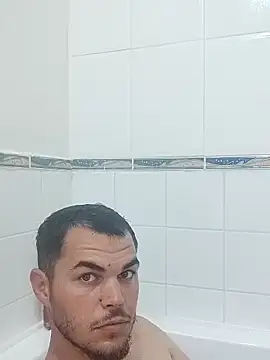 Snapshot of Alexszader36 chatting on 10.19.25 Alexszader36 online show from 10.19.25