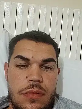 Snapshot of Alexszader36 chatting on 10.30.25 Alexszader36 online show from 10.30.25