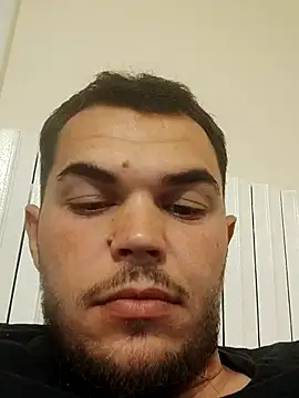 Snapshot of Alexszader36 chatting on 10.31.25 Alexszader36 online show from 10.31.25