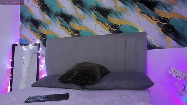 Barbieteeen online show from 12.20.25