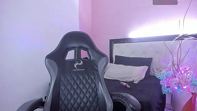 Barbieteeen online show from 04.17.26