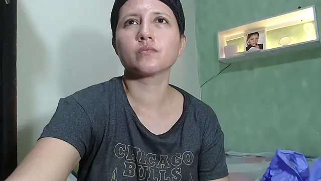 Snapshot of Renata_Rivas chatting on 07.14.26 Renata Rivas online show from 07.14.26
