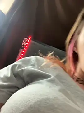 Mustbethemoney1234 online show from 10.19.25