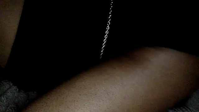 Snapshot of FancyKaramel chatting on 11.16.25 FancyKaramel online show from 11.16.25