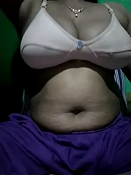 Snapshot of Mowri-20 chatting on 12.01.25 Mowri-20 online show from 12.01.25