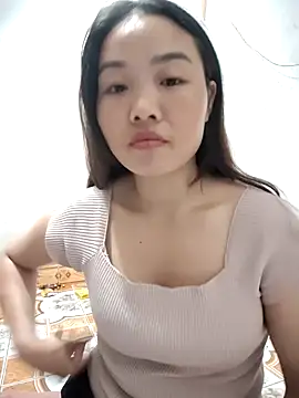 pusi xinh online show from 10.10.25