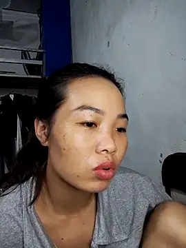 pusi xinh online show from 10.20.25