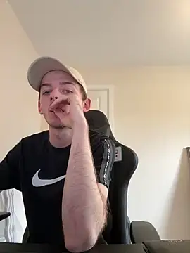 Snapshot of Hothungboy1 chatting on 10.10.25 Hothungboy1 online show from 10.10.25