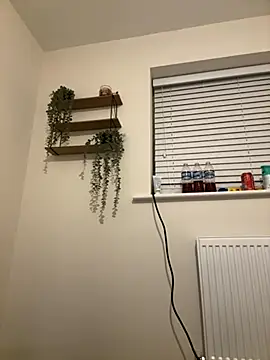 Snapshot of Hothungboy1 chatting on 11.30.25 Hothungboy1 online show from 11.30.25