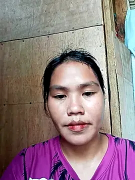 Snapshot of hi_rose chatting on 10.23.25 hi rose online show from 10.23.25