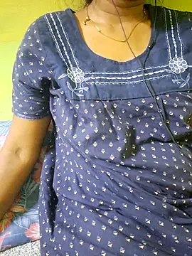 Snapshot of tamil_kanaka chatting on 06.14.26 tamil kanaka online show from 06.14.26